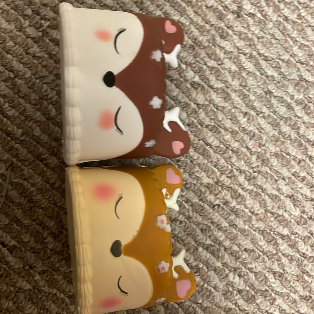 Reindeer cake squishies!